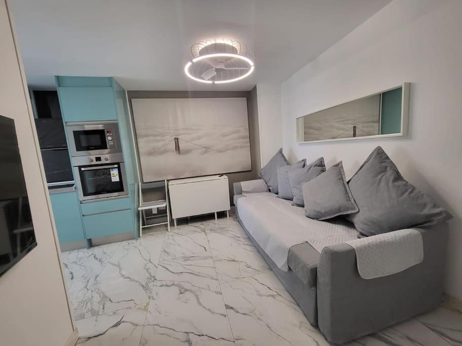 Las Canteras New 2 Bedrooms Flat At The Beach Parking Optional Лас-Пальмас-де-Гран-Канария Экстерьер фото