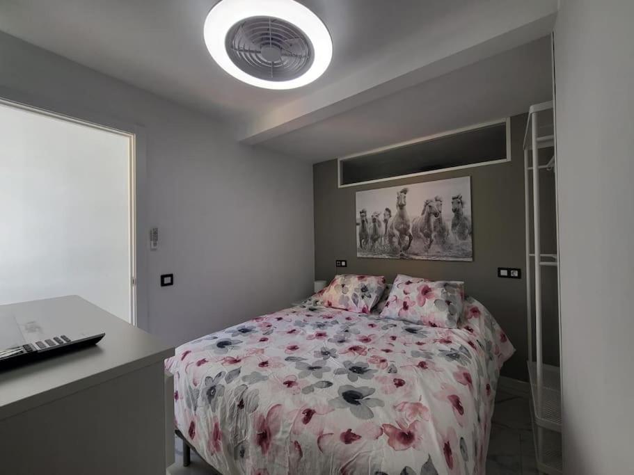 Las Canteras New 2 Bedrooms Flat At The Beach Parking Optional Лас-Пальмас-де-Гран-Канария Экстерьер фото